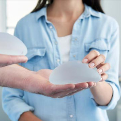 پروتز سینه، عمل پروتز سینه